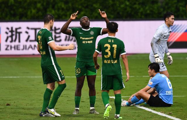 电竞比赛结果-浙江犀利战术反制大连人 谢晖：压着他们打有点难